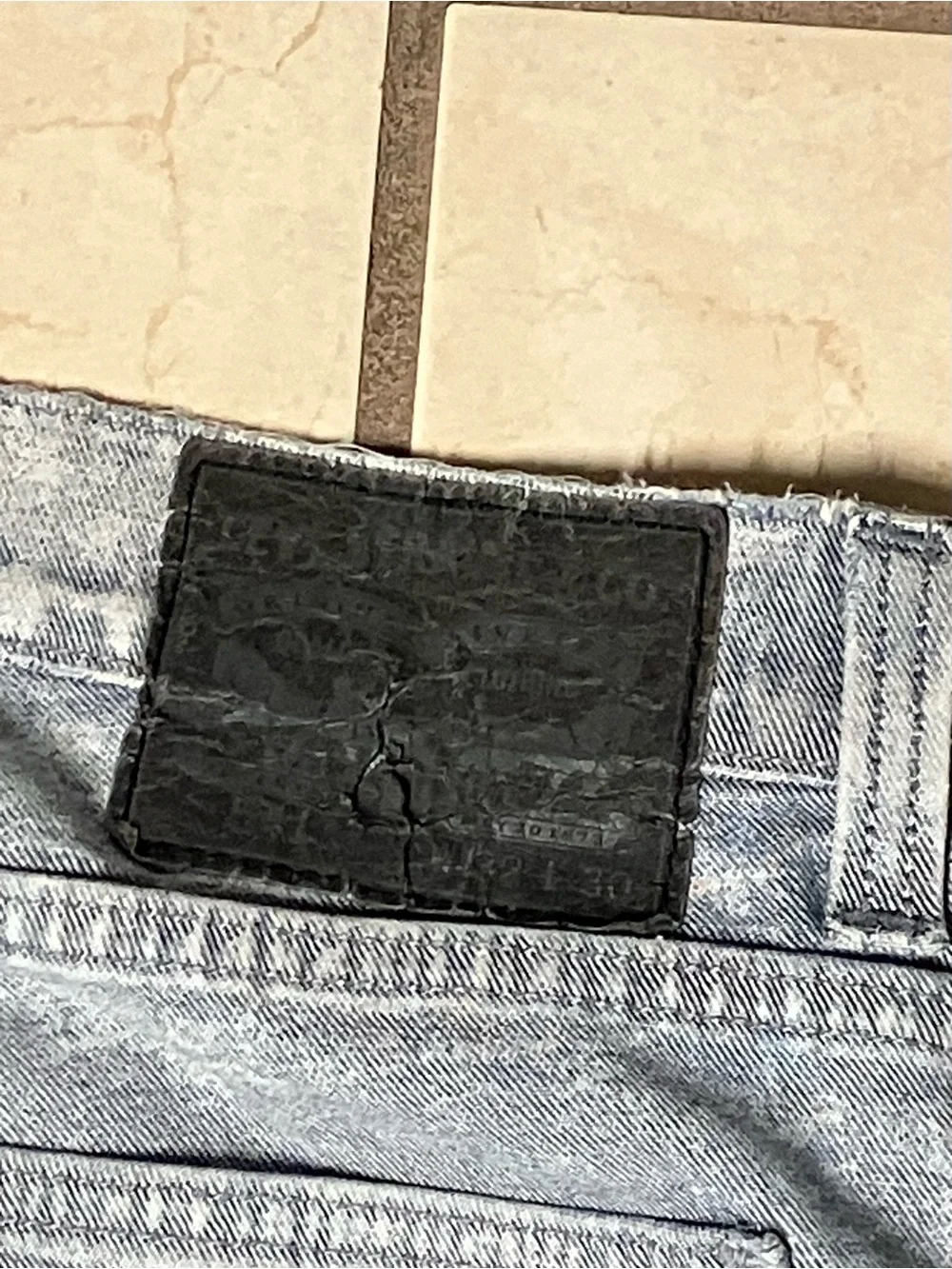 Levis Mens Jeans Size 32x30 Light Wash Paint Splatter Workwear Denim Y2K Straigh